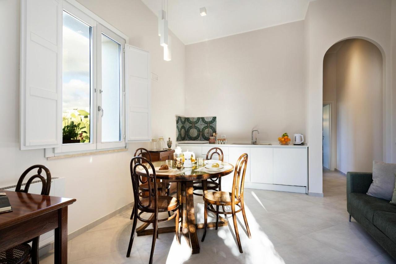 Villa Angelina - Charming Rooms & Apartments Trapani Exterior photo