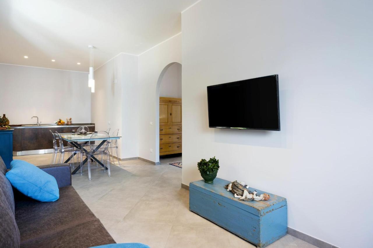 Villa Angelina - Charming Rooms & Apartments Trapani Exterior photo