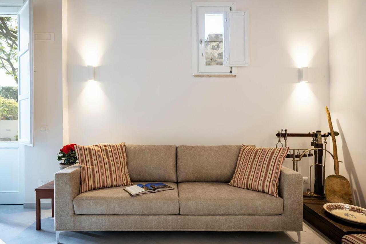 Villa Angelina - Charming Rooms & Apartments Trapani Exterior photo