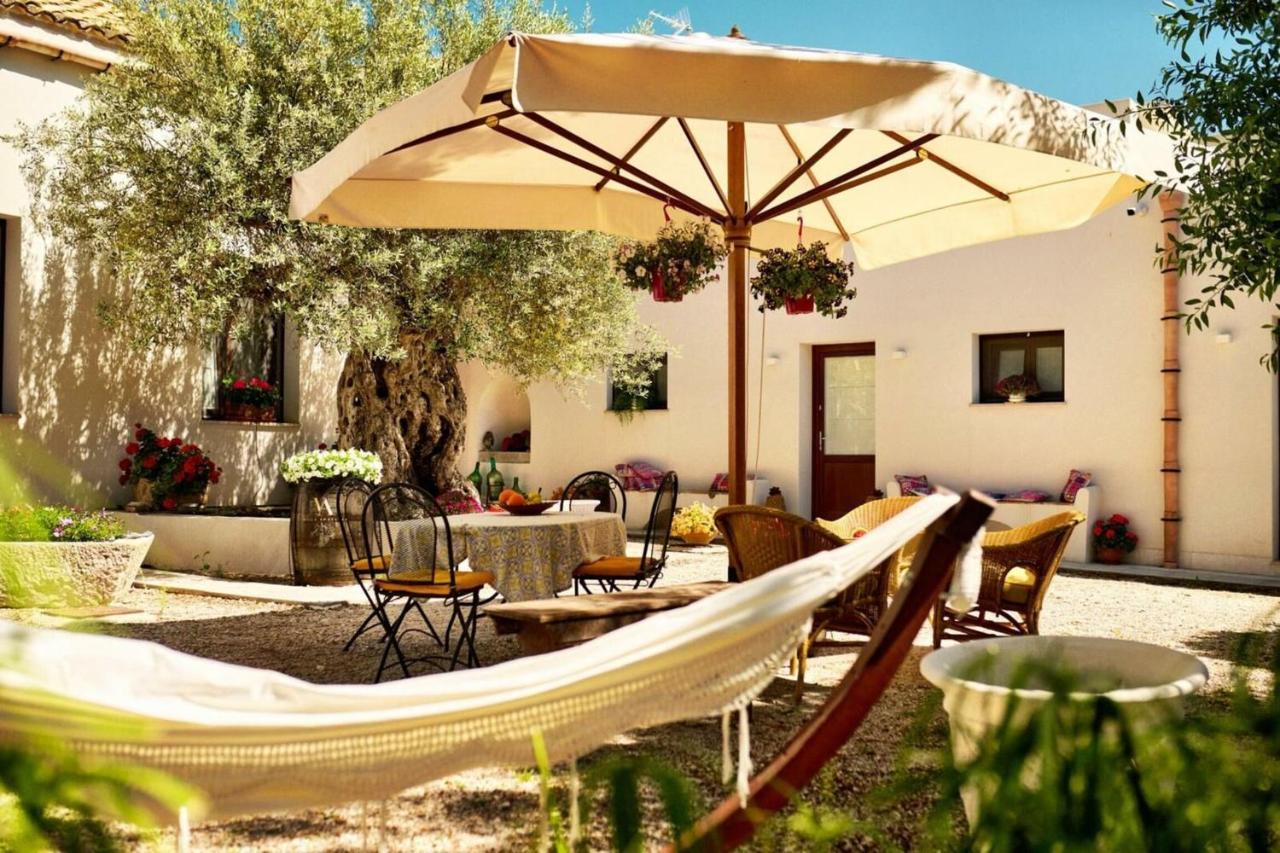 Villa Angelina - Charming Rooms & Apartments Trapani Exterior photo