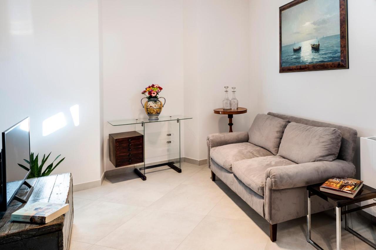 Villa Angelina - Charming Rooms & Apartments Trapani Exterior photo