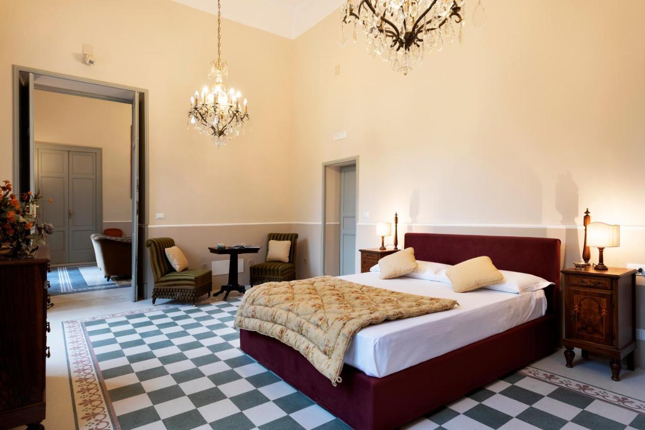 Villa Angelina - Charming Rooms & Apartments Trapani Exterior photo