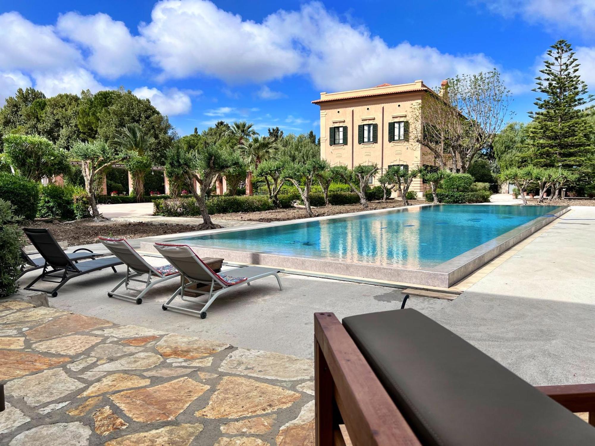 Villa Angelina - Charming Rooms & Apartments Trapani Exterior photo